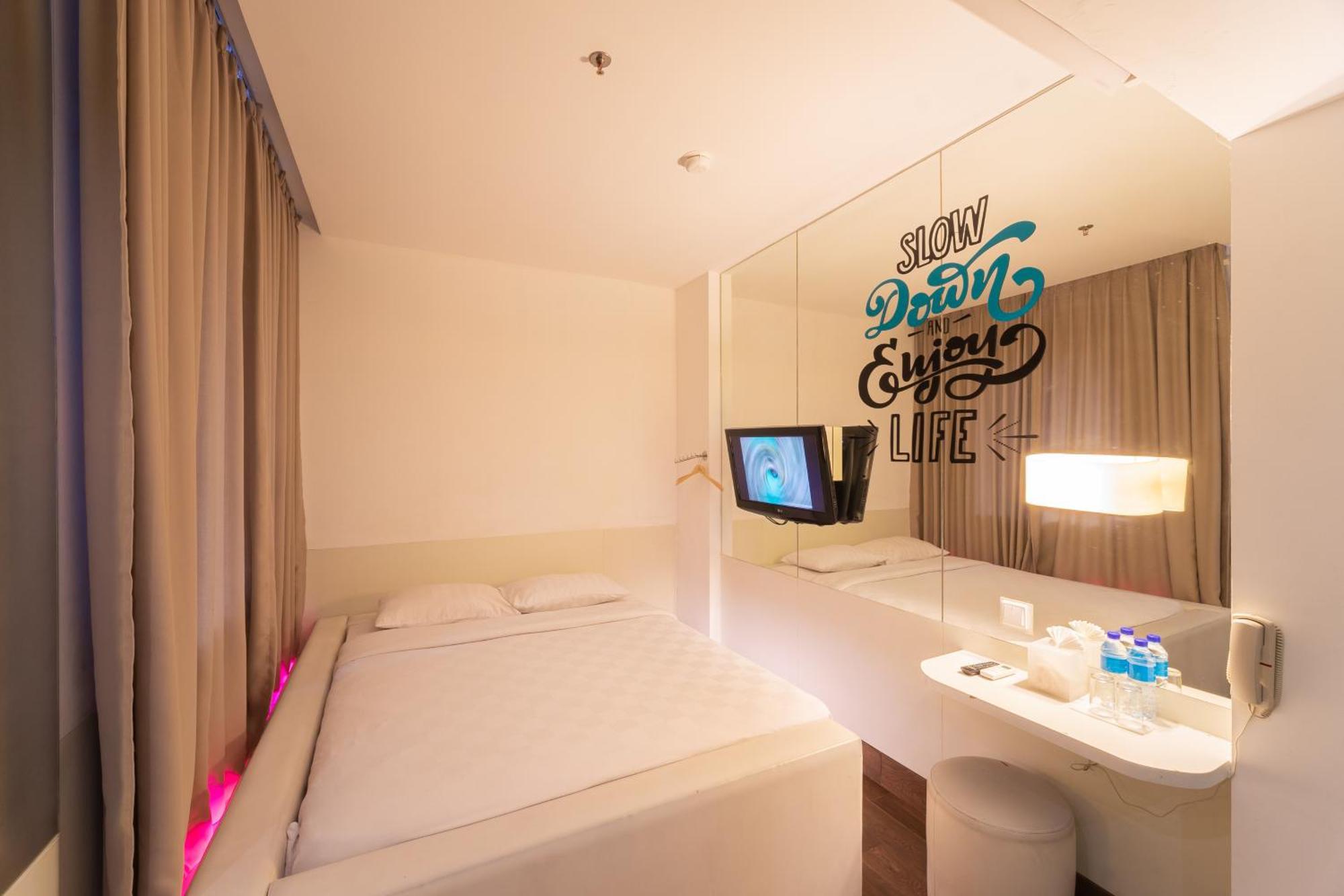 J Icon Hip Hotel Balikpapan  Bagian luar foto